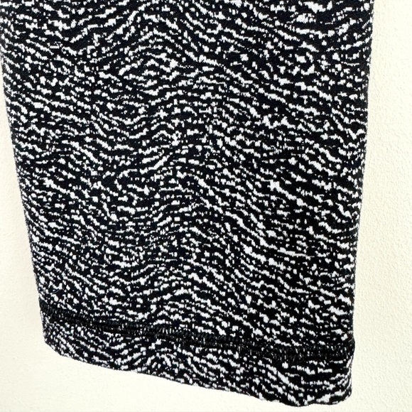 Lululemon Wunder Under Crop Leggings - Picture 6 of 11